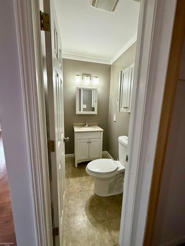 25304 Culver Street, Saint Clair Shores, MI 48081