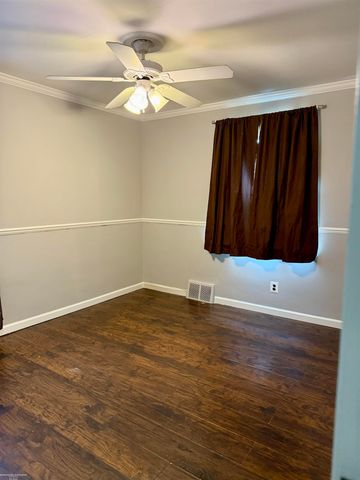 25304 Culver Street, Saint Clair Shores, MI 48081