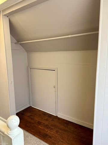 25304 Culver Street, Saint Clair Shores, MI 48081