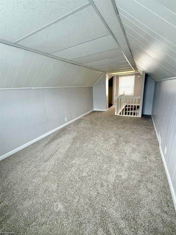 25304 Culver Street, Saint Clair Shores, MI 48081