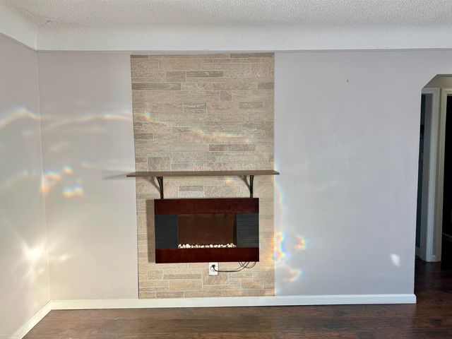 25304 Culver Street, Saint Clair Shores, MI 48081