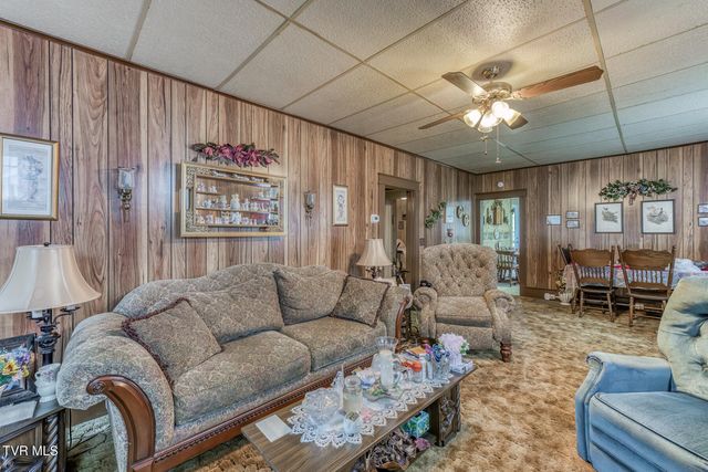 208 Delaware Street, Johnson City, TN 37604