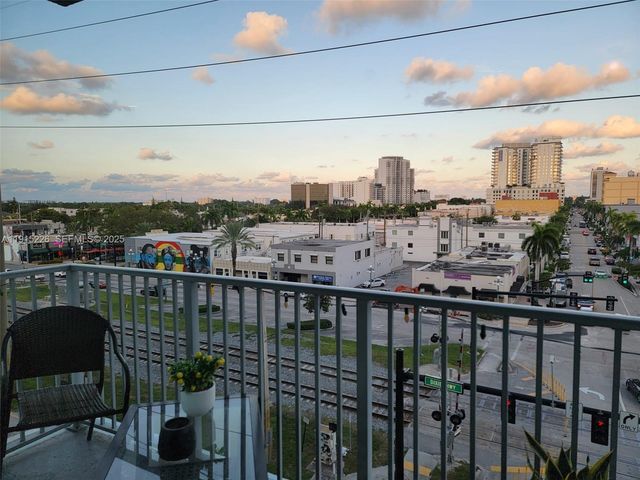 140 S Dixie Hwy 423, Hollywood, FL 33020