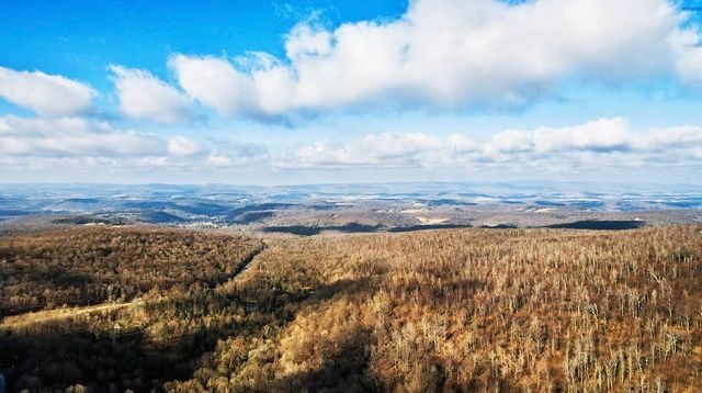 0 Us-30, Ligonier Twp, PA 15655