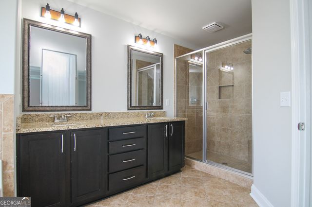 607 Alexis Way, Bonaire, GA 31005