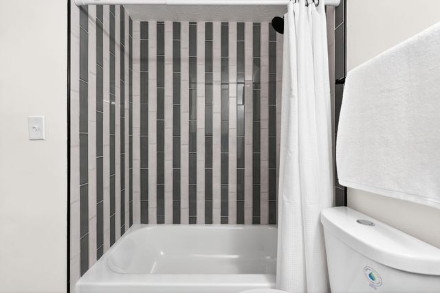 1553 Parkinson Drive, Reynoldsburg, OH 43068