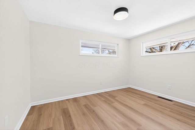 1553 Parkinson Drive, Reynoldsburg, OH 43068