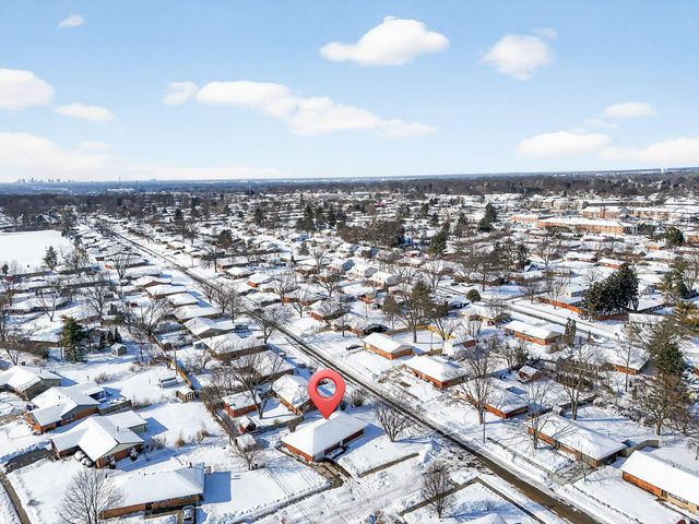 1553 Parkinson Drive, Reynoldsburg, OH 43068