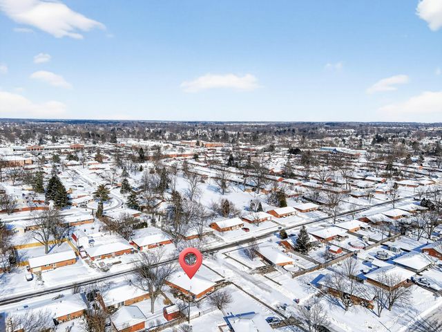 1553 Parkinson Drive, Reynoldsburg, OH 43068