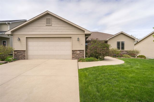 413 SE 12th Street, Grimes, IA 50111