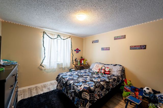 98 Foxberry Drive A, Amherst, NY 14068