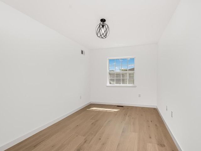 150 SURF Drive # 482, New York City, NY 10473