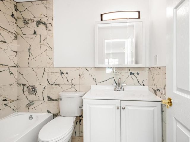 150 SURF Drive # 482, New York City, NY 10473