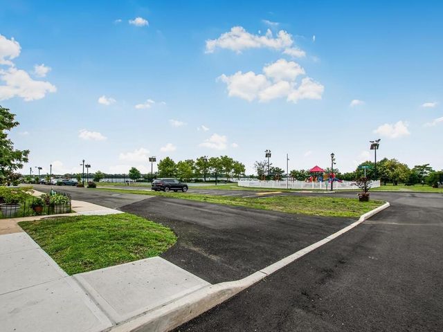 150 SURF Drive # 482, New York City, NY 10473