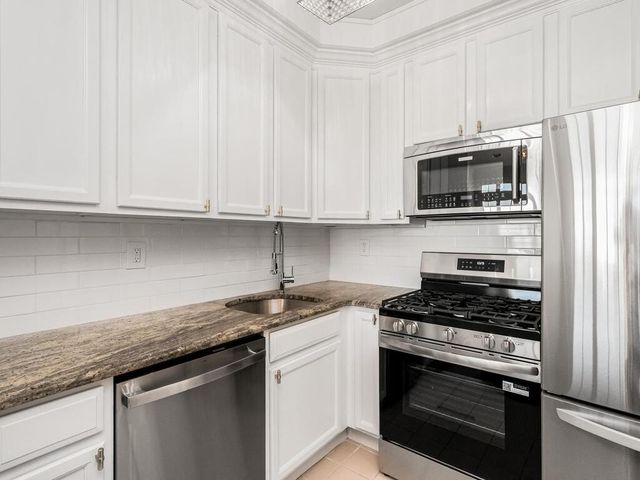 150 SURF Drive # 482, New York City, NY 10473