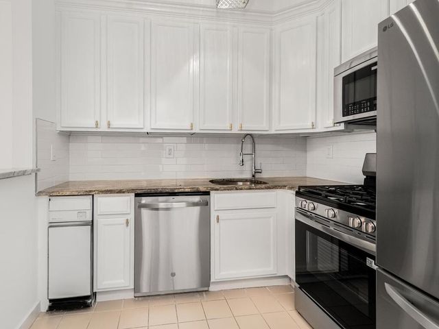 150 SURF Drive # 482, New York City, NY 10473
