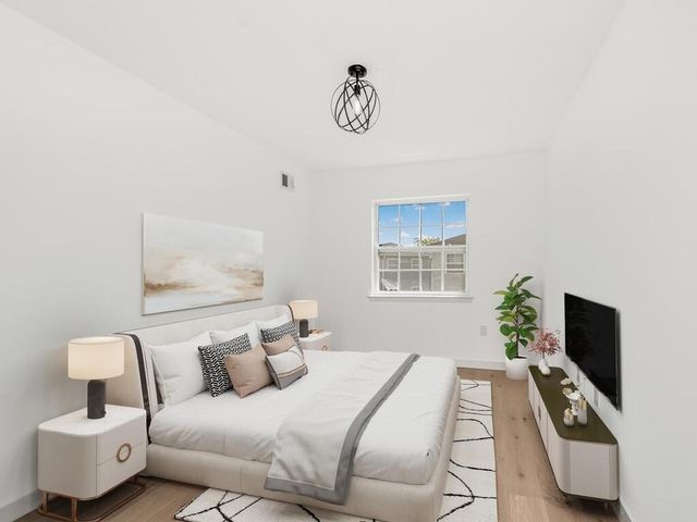 150 SURF Drive # 482, New York City, NY 10473