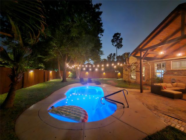 14422 Light Falls Court, Cypress, TX 77429