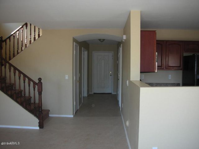 5725 S 32nd Lane, Phoenix, AZ 85041