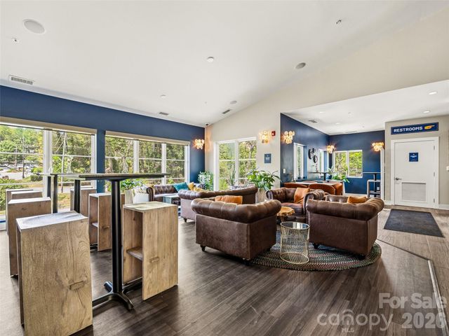 210 Bowling Park Road, Asheville, NC 28803