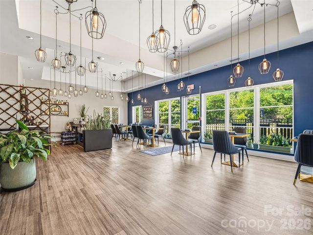 210 Bowling Park Road, Asheville, NC 28803