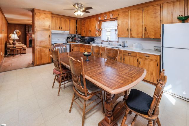 6400 Abbeville Highway, Anderson, SC 29624