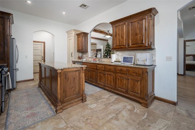 15847 248th Street, Blanchard, OK 73010