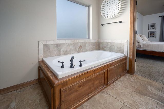 15847 248th Street, Blanchard, OK 73010