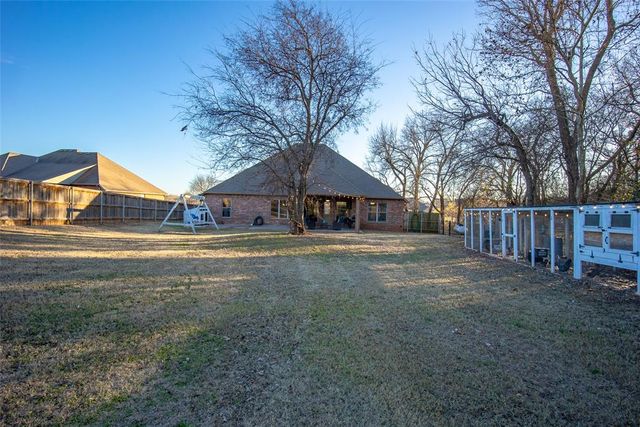 15847 248th Street, Blanchard, OK 73010