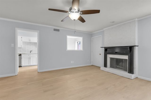 7610 Highmont Street, Dallas, TX 75230