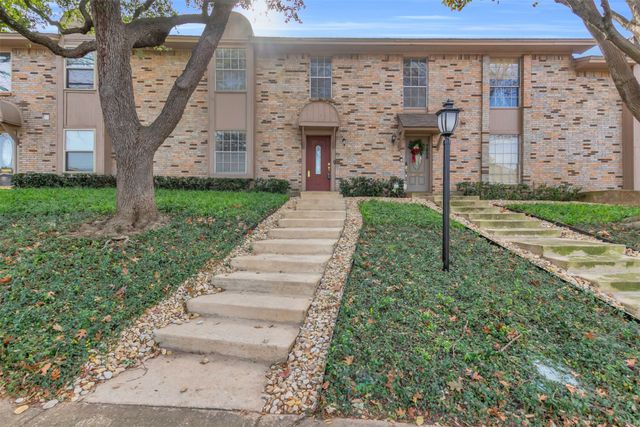 7610 Highmont Street, Dallas, TX 75230