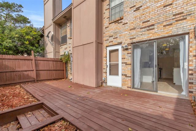 7610 Highmont Street, Dallas, TX 75230