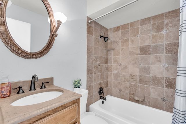 7610 Highmont Street, Dallas, TX 75230