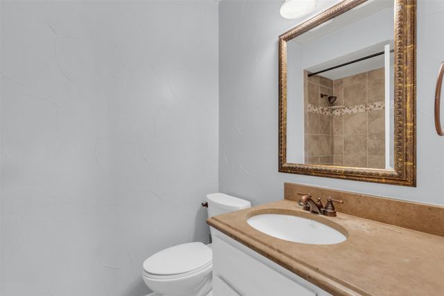 7610 Highmont Street, Dallas, TX 75230