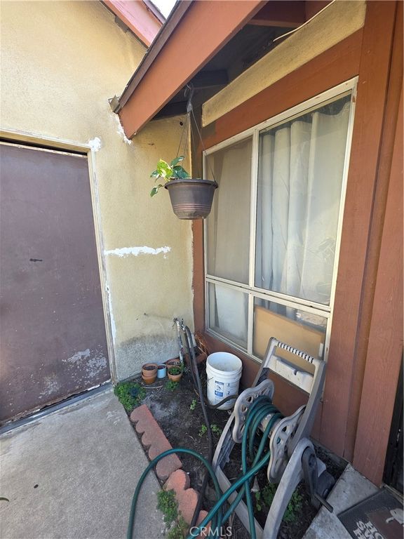 Image 65 of property listing at 3262 Racine, Riverside, CA 92503