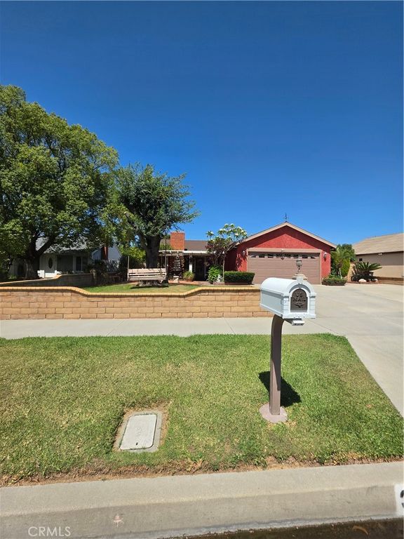 Image 75 of property listing at 3262 Racine, Riverside, CA 92503