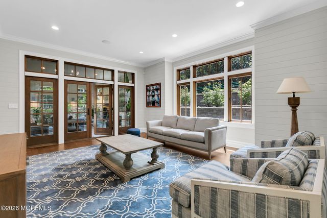 7 S Rohallion Drive, Rumson, NJ 07760