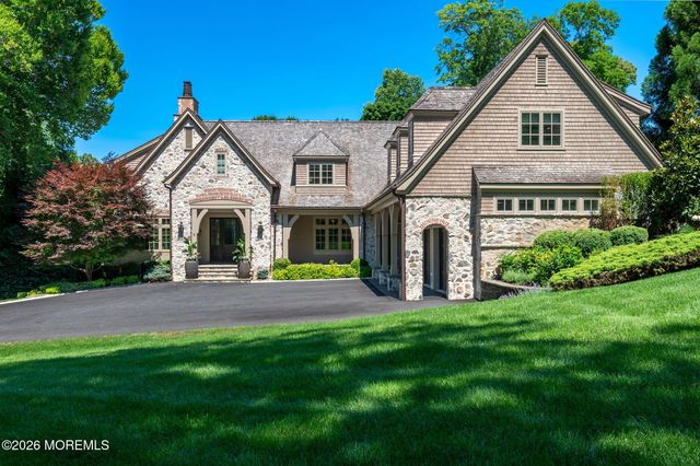 7 S Rohallion Drive, Rumson, NJ 07760