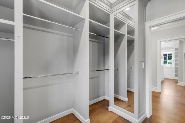 7 S Rohallion Drive, Rumson, NJ 07760