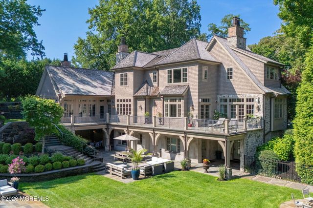 7 S Rohallion Drive, Rumson, NJ 07760