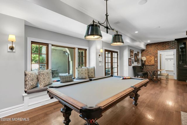 7 S Rohallion Drive, Rumson, NJ 07760