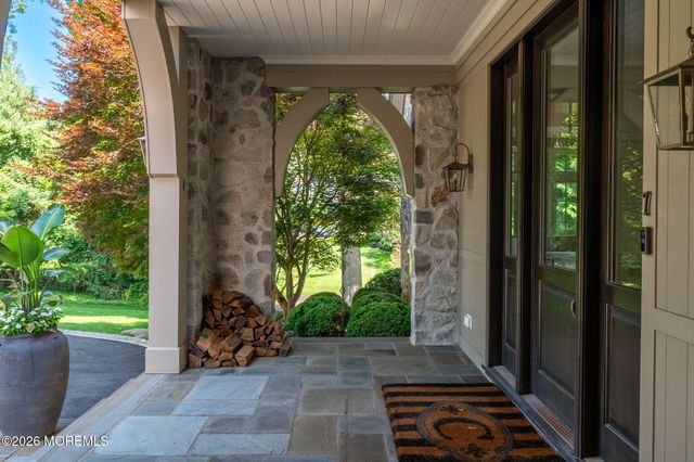 7 S Rohallion Drive, Rumson, NJ 07760