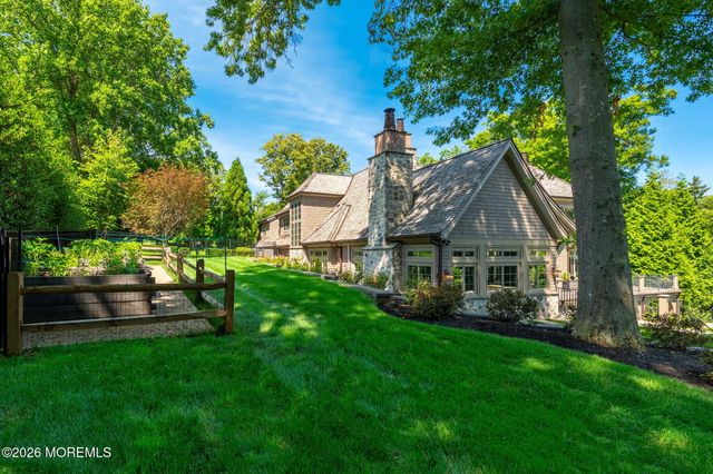 7 S Rohallion Drive, Rumson, NJ 07760