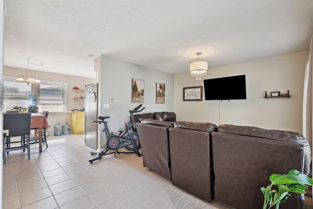 1221 Fleur Drive, Waterloo, IA 50701