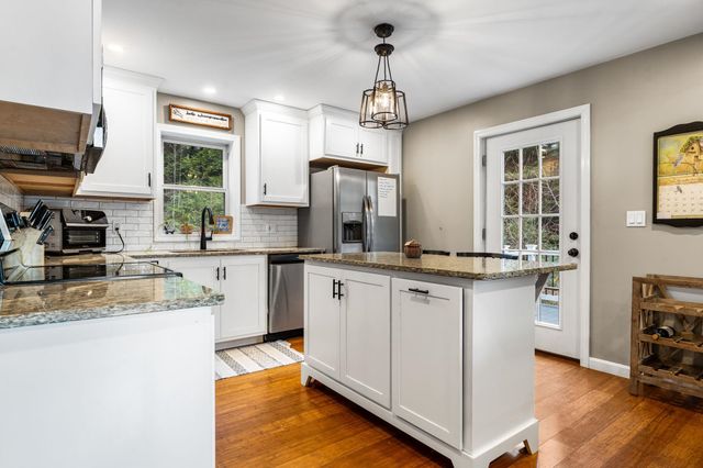 143 Shaker Road, Canterbury, NH 03224