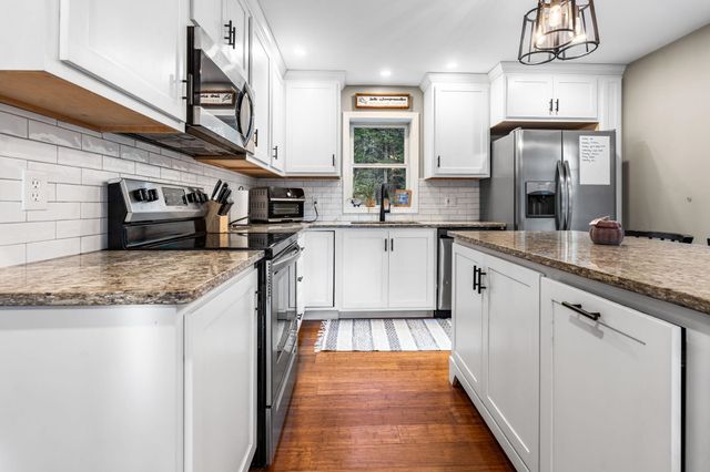 143 Shaker Road, Canterbury, NH 03224