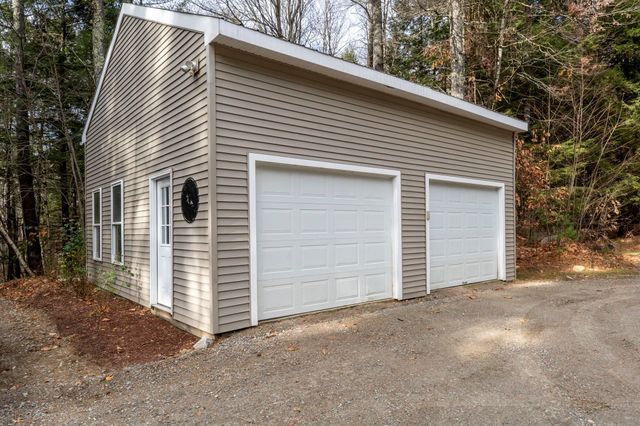 143 Shaker Road, Canterbury, NH 03224