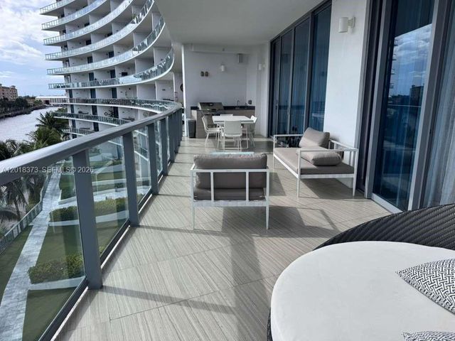 3250 NE 188th Street 408, Aventura, FL 33180
