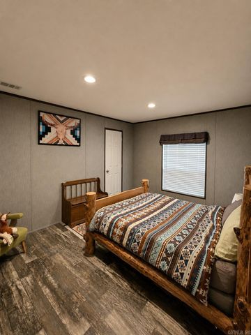 8330 E Elm, Benton, AR 72015