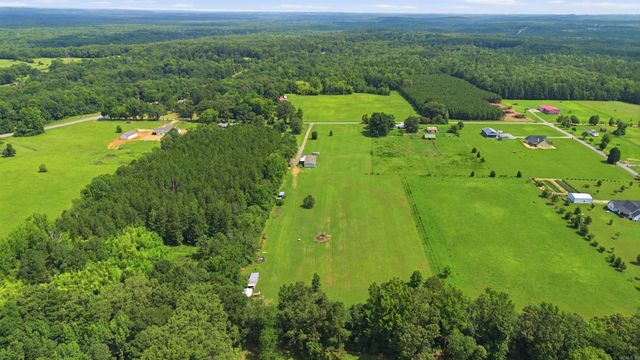 8330 E Elm, Benton, AR 72015